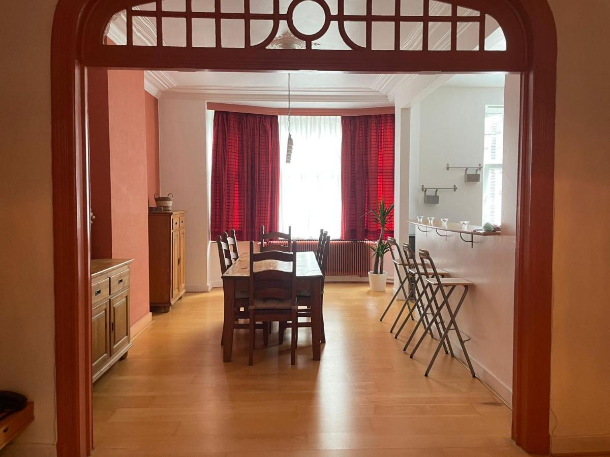 Appartement De Charme Dans Maison De Maitre Bruxelloise Брюссель Экстерьер фото